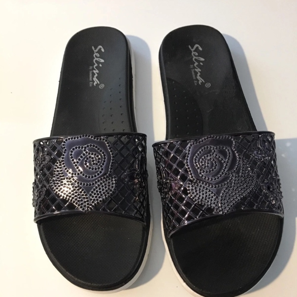 Black Flat Loafers with Textured Design